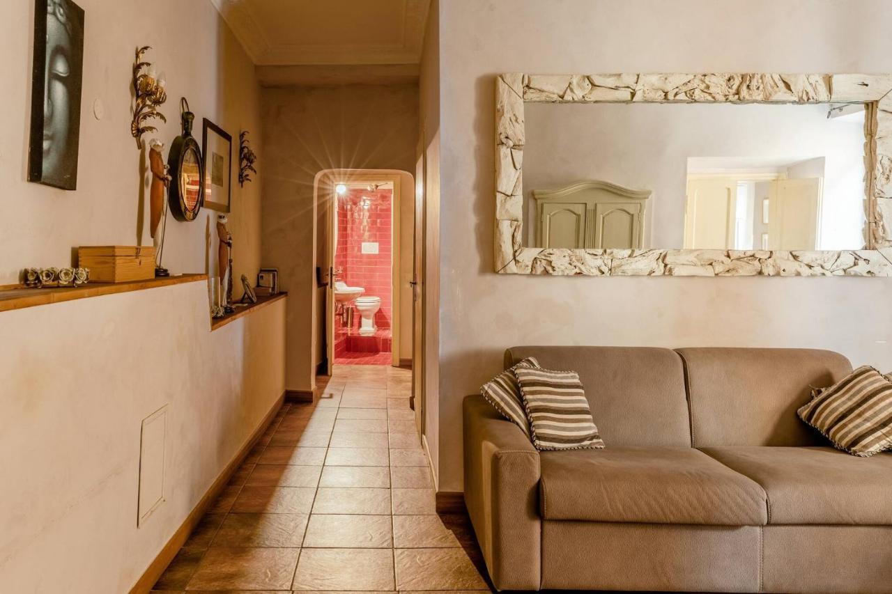 Rome Right In The Ancient Historical Center Two Bedrooms Two Bath, Up To 6 Pax מראה חיצוני תמונה