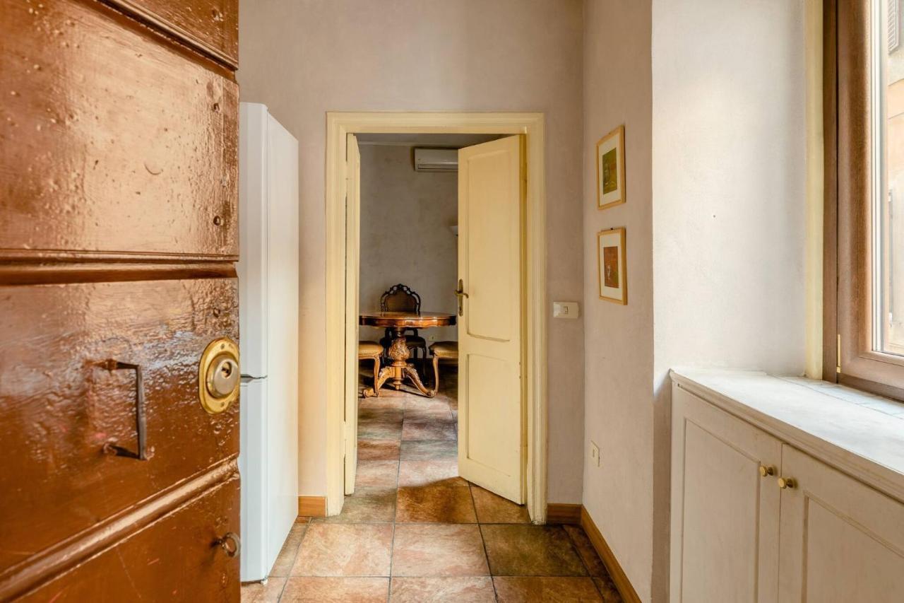 Rome Right In The Ancient Historical Center Two Bedrooms Two Bath, Up To 6 Pax מראה חיצוני תמונה