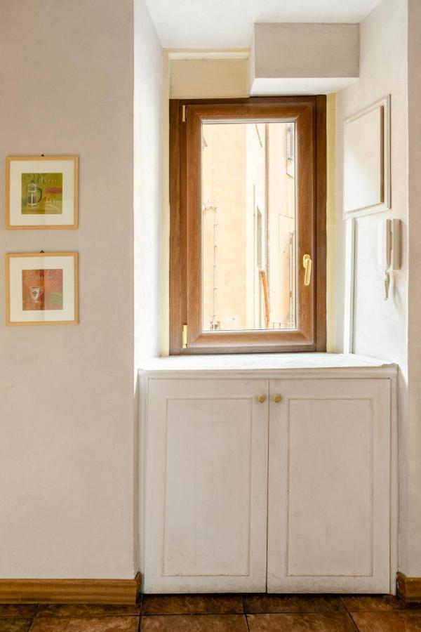 Rome Right In The Ancient Historical Center Two Bedrooms Two Bath, Up To 6 Pax מראה חיצוני תמונה