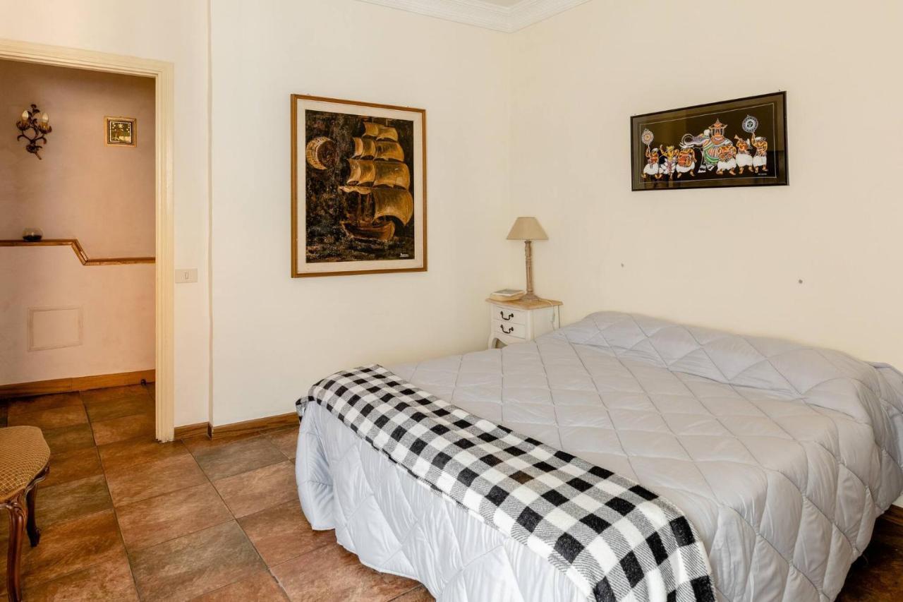 Rome Right In The Ancient Historical Center Two Bedrooms Two Bath, Up To 6 Pax מראה חיצוני תמונה